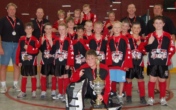 2010_20NTBHL_20Tyke_20Prov_20team.JPG_b4694aff77.jpg
