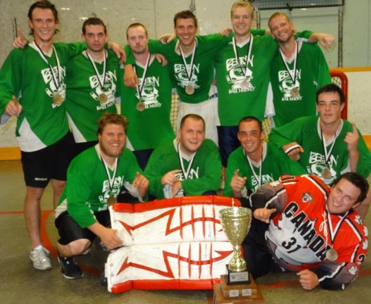 2014_mens_league_champions.jpg_046cfa4625.jpg