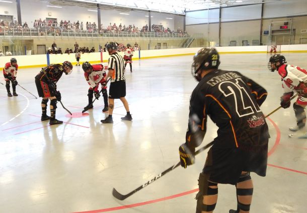 2019_20-_20U19_20_205.jpg_ff82f37920.jpg