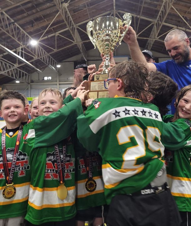 2025_20U8_20COMP_20CHAMPS2.JPG_026a9f1863.jpg