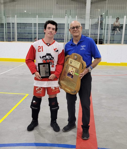 2025_kl_award33.jpg_9b81da4d88.jpg