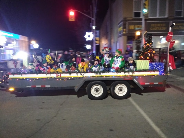 Alliston_20parade_202.png_8dcca12289.png