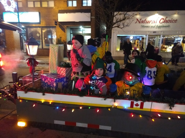 Alliston_20parade_206.png_e15fdedd73.png