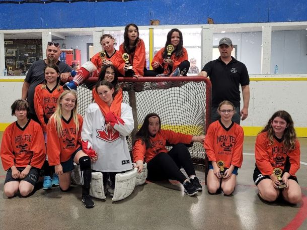 Girls_20Orange.JPG_169c4dfa1f.jpg