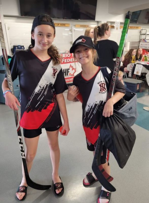 New_20Tec_20Girls4.JPG_c9f7fb0bc3.jpg