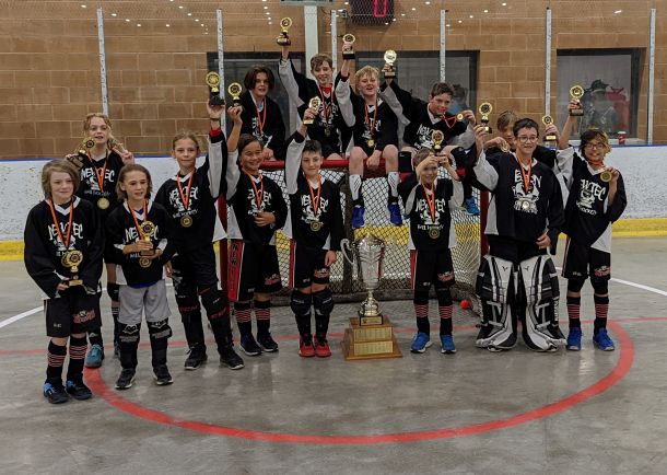 U12_20Comp_20Black.jpg_2405bbe9b9.jpg